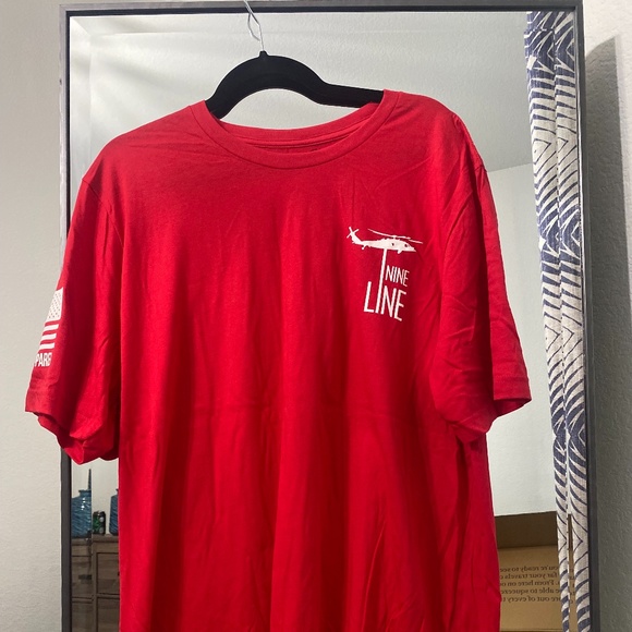 Nine Line | Size XXL | RED Remember Everyone Deployed - Picture 2 of 2